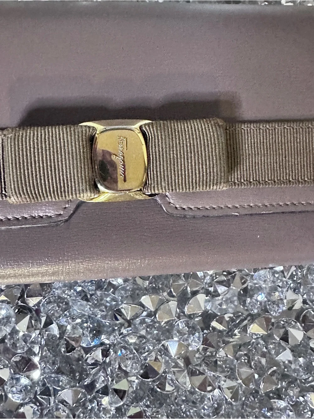 Authentic Salvatore Ferragamo Vara Bow Continental Wallet.